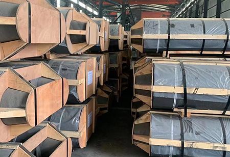 Графитовый электрод UHP 450 мм с ниппелем T4L