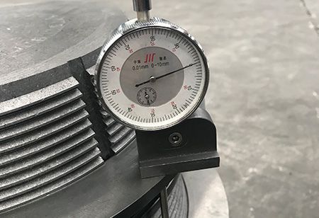 Графитовый электрод UHP 450 мм с ниппелем T4L