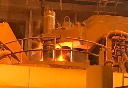 Графитовый электрод UHP 600 мм с ниппелем T4L