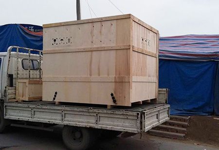 Графитовый электрод UHP 450 мм с ниппелем T4L